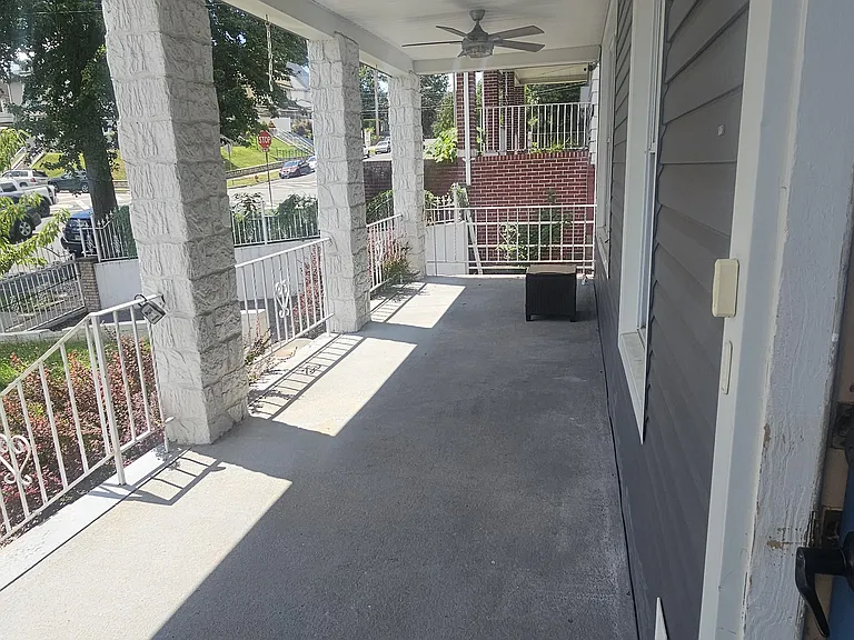 199 Grafton Ave #2 — Photo 7