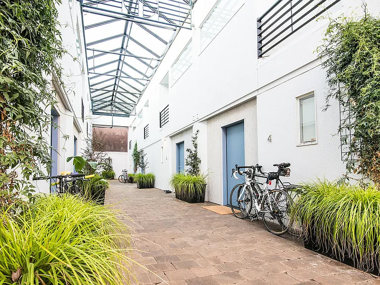 The George Apartments — Photo 16