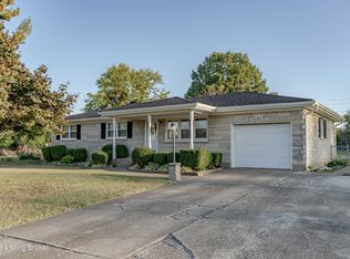 347 Lee Villa Cir, Shepherdsville, KY