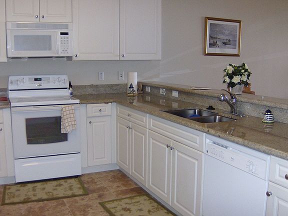 5th image of 60 Surfview Dr APT 314
