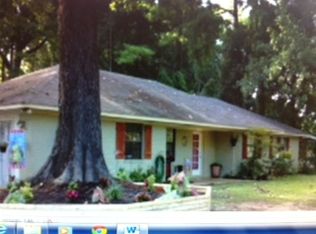 1377 Lakeside Drive, Vicksburg, MS 39180
