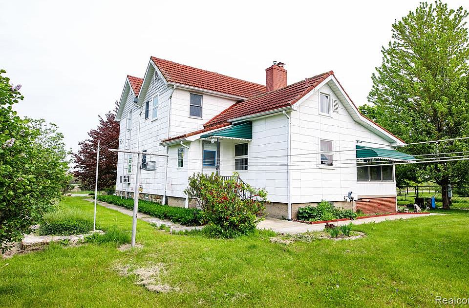 7290 Seymour Rd, Swartz Creek, MI 48473 MLS 20230039045 Zillow