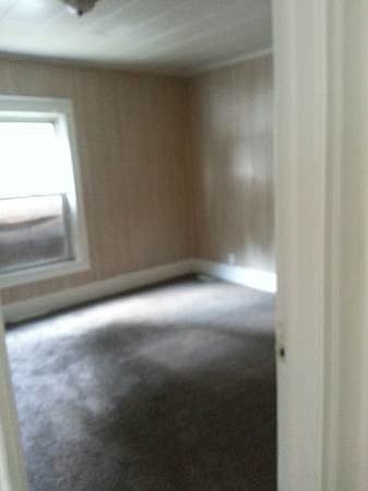 2nd image of 136-138 Glendale Park