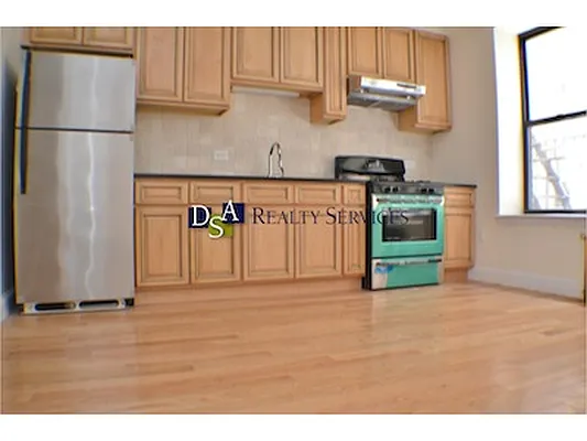 Rented by DSA Realty | media 30