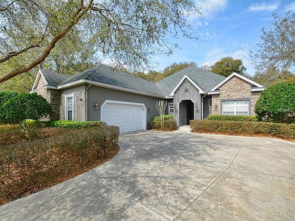 3rd image of 23223 Oak Cluster Dr