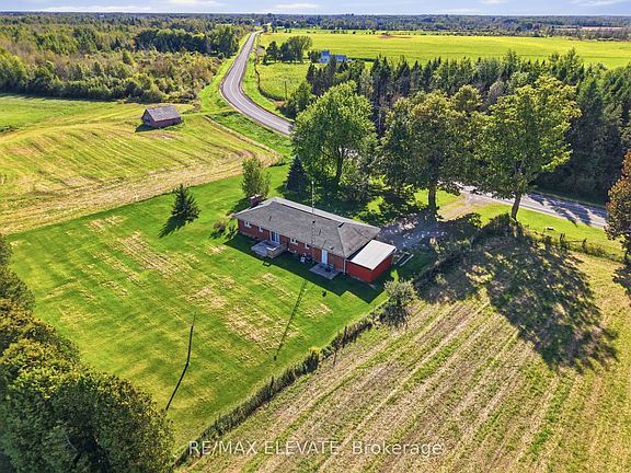 3rd image of 710 County Road 18 Rd