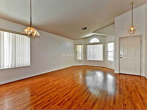 4th image of 1716 Mexican Poppy St