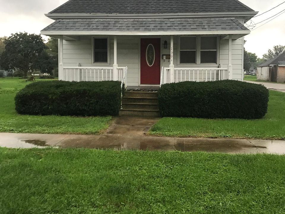 1st image of 1101 E Wilson St