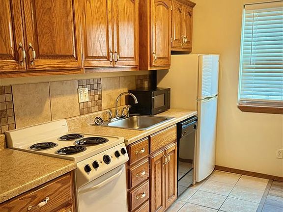 2318 E 8th St Joplin Mo. Unit A