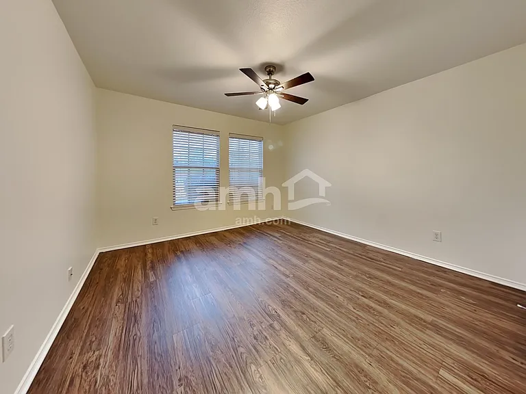 10328 Roosevelt Gap Ct — Photo 21