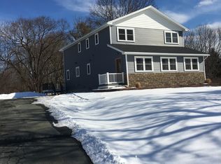 86 Troy Rd, East Greenbush, NY 12061