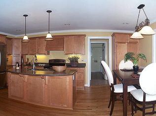 102 Cherrywood Trl, Greer, SC 29650