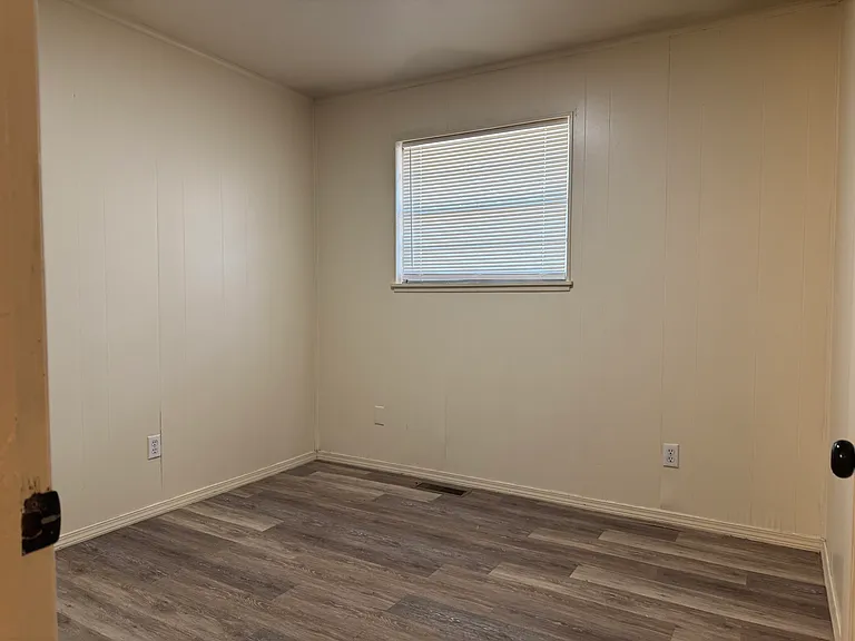 805 Morrison Pl — Photo 7