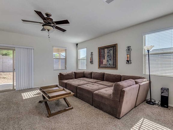 4th image of 2909 W Huntington Dr