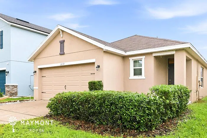 3 bed, 2.0 bath, 1516 sqft, $1,995 — Photo 2