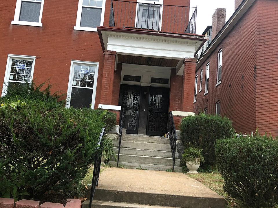 1st image of 3842 Sullivan Ave #A