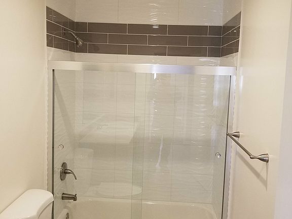 2nd image of 1369 Camino Peral APT D