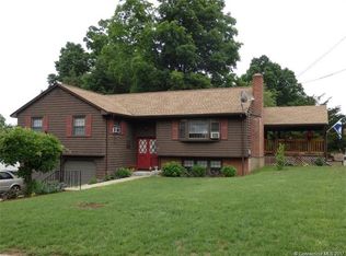 112 Desmond Dr, Wethersfield, CT 06109