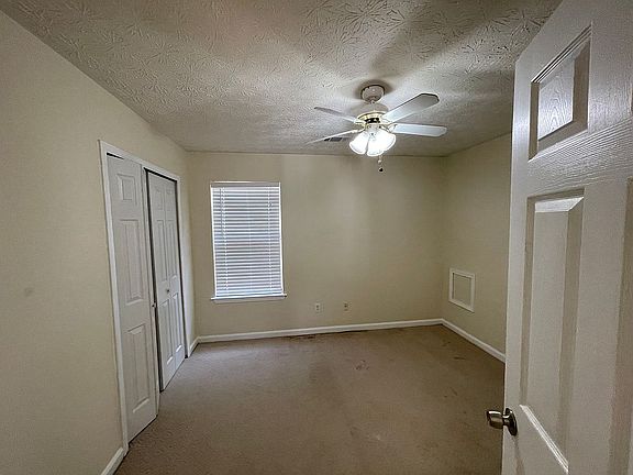 5th image of 3575 Dyer Parke Ln SW
