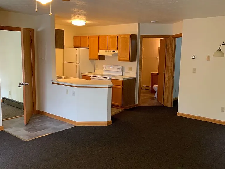 Millstream Apartments — Photo 14