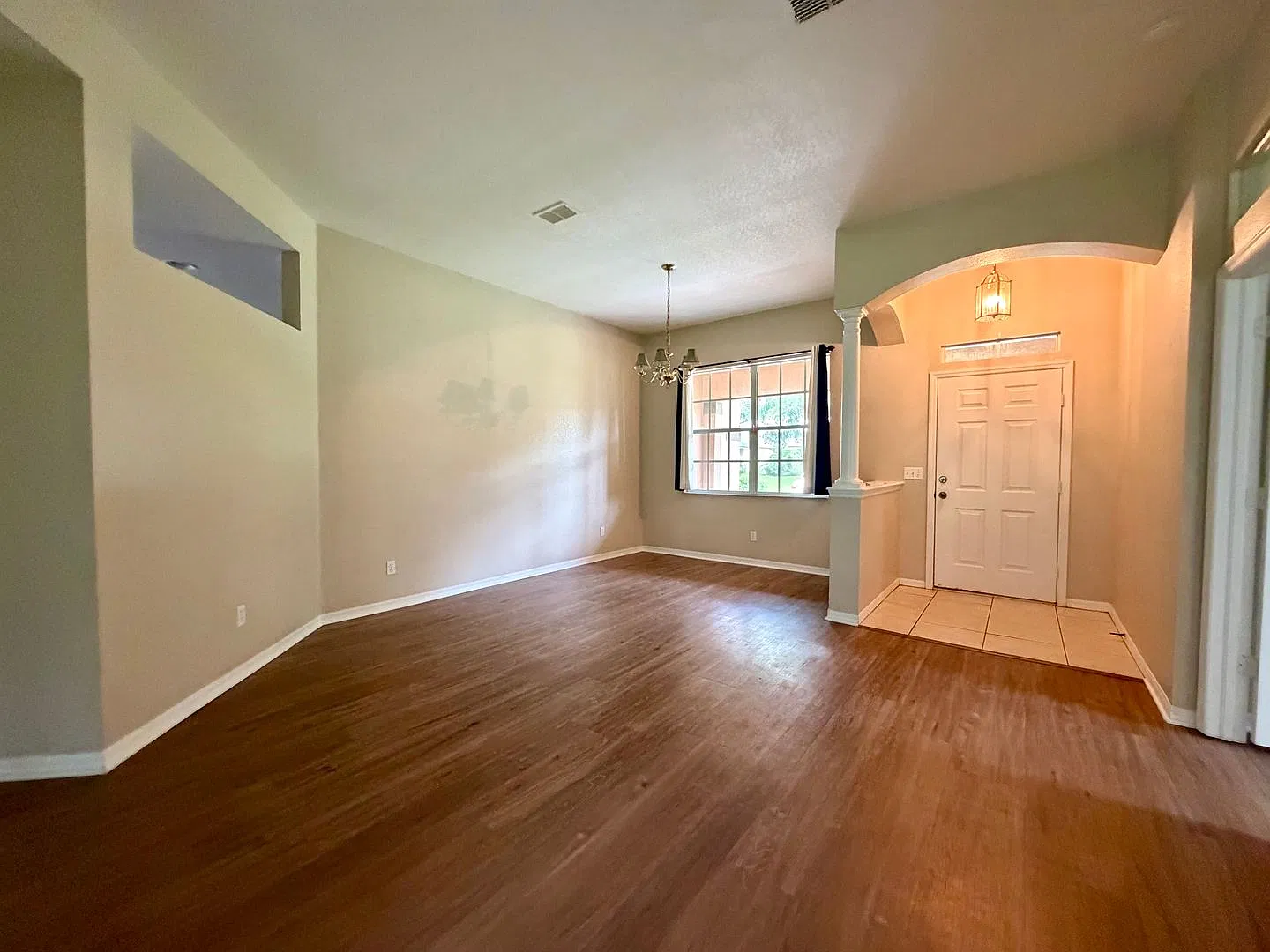 Beautiful 3 bed/2 bath home in the heart of Plant City! — Photo 3