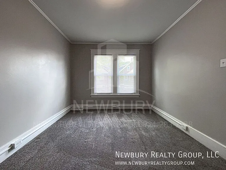 313 Wilson Ave — Photo 26