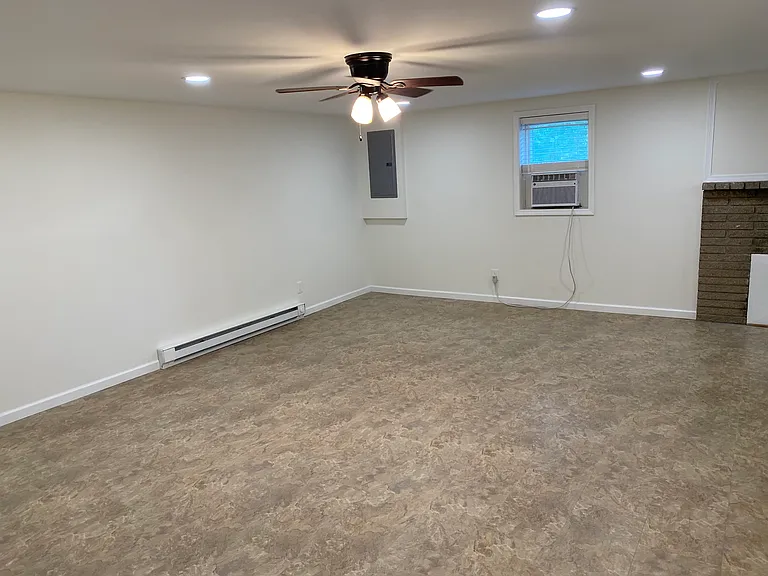 1220 Seminole Dr #2 — Photo 11