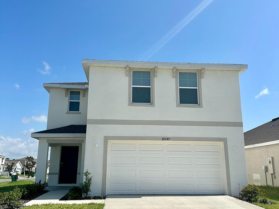 4 Bedroom, 2.5 Bath PLUS Loft