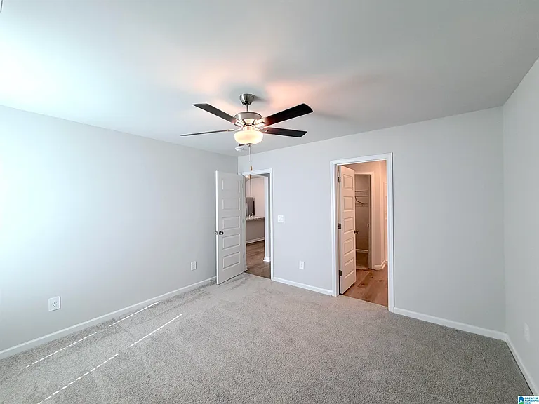 128 Challenger Way — Photo 17