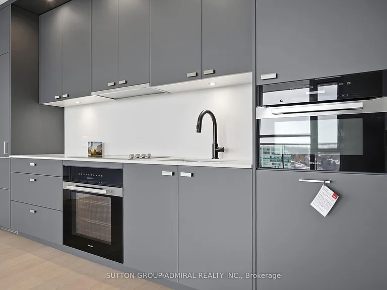 399 Royal Orchard Blvd #LPH16 — Photo 5