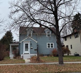 1518 12th St N, Fargo, ND, 58102