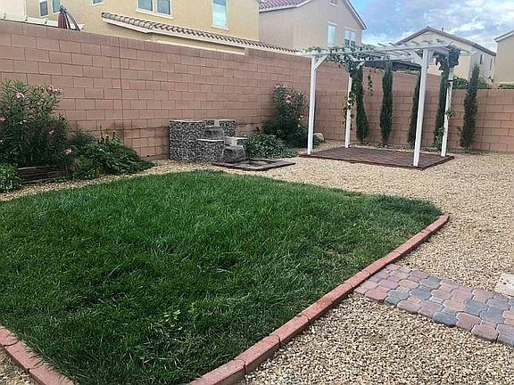 5th image of 263 Garden Trellis Ct