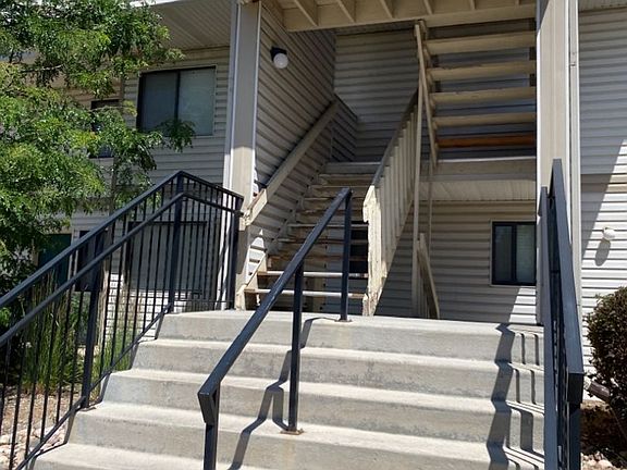 3rd image of 1705 Heatheridge Rd Unit I204