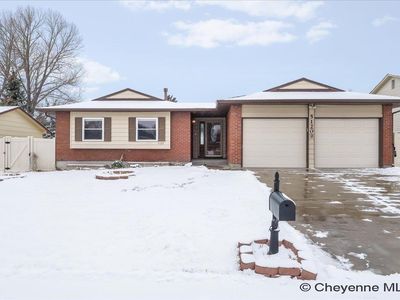 5120 Bowie Dr, Cheyenne, WY, 82009