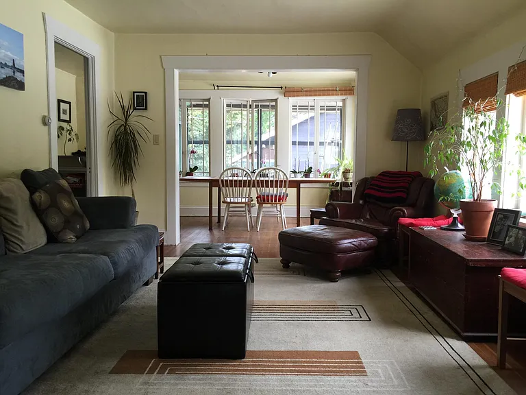 5657 Brooklyn Ave NE — Photo 3