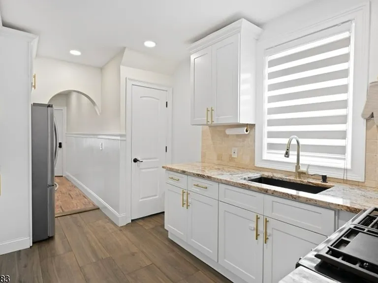 19 Gordon St #1 — Photo 8