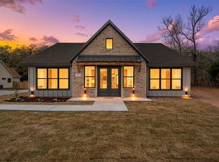 127 Canyon Ridge Dr, Waco, TX 76705