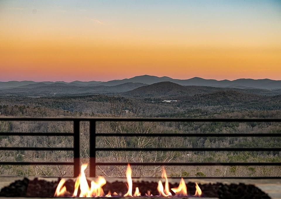 1st image of 799 Bruce Mountain Rd