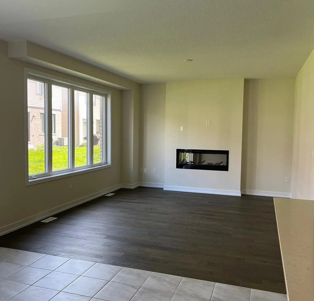 4 bed, $2,999 — Photo 2