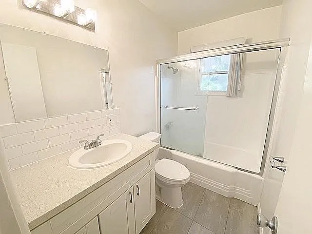 345 Burchett St #G — Photo 9