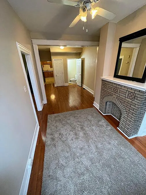 4 bed, 2.5 bath, 1500 sqft, $2,200 — Photo 3