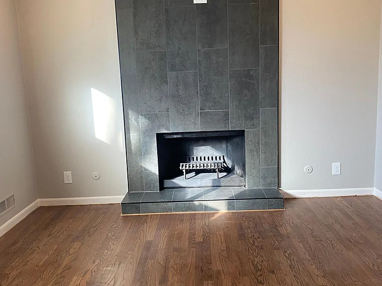 7805 Ash St — Photo 4