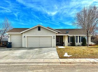 5086 Jacobsen Dr, Winnemucca, NV 89445