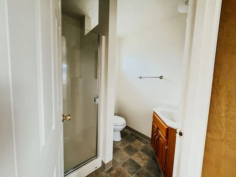 880 W Murray Rd — Photo 8