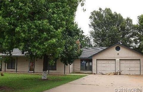2nd image of 1511 2nd Ave