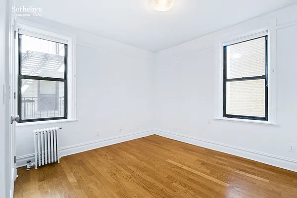 Sold by Sotheby's International Realty | media 11