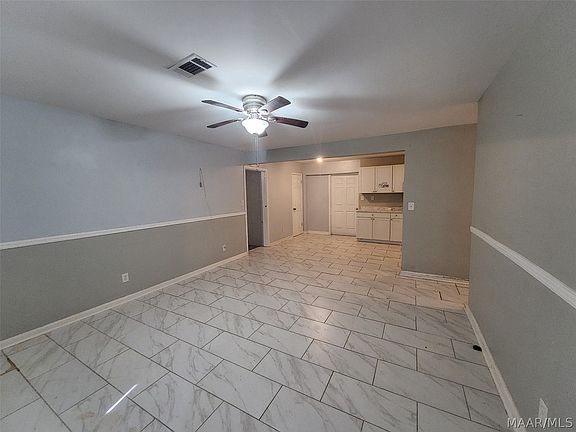 2nd image of 118 Barker St