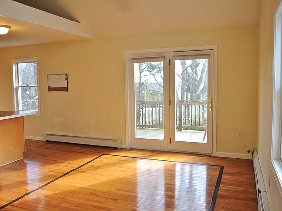 CH LR w/French DRS to deck