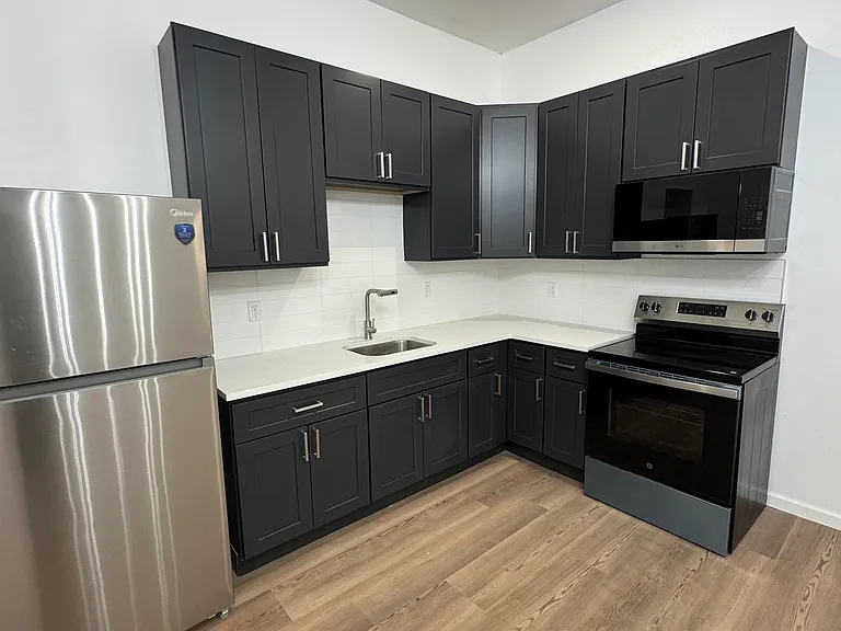 839 S Jackson St #2 — Photo 1