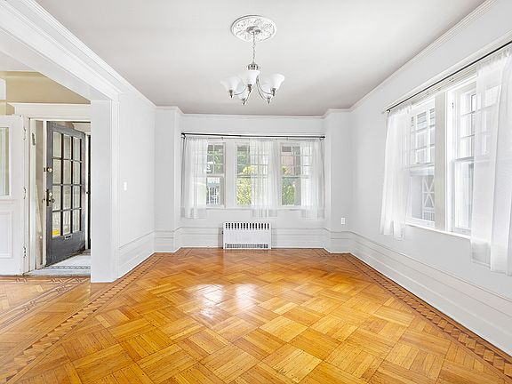 5th image of 1725 Newkirk Ave